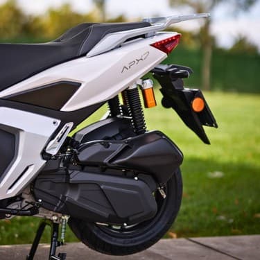APEC Apx7 200Cc Maxı Scooter 2