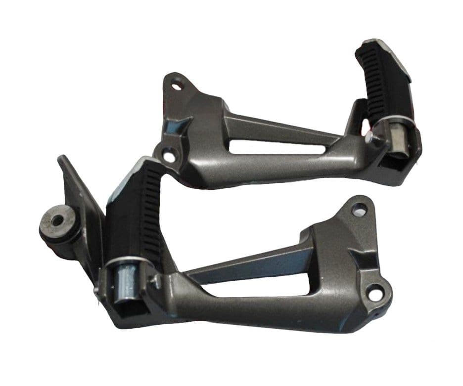 YAMAHA CRYPTON C8 ARKA AYAKLIK BRAKETİ TAKIM